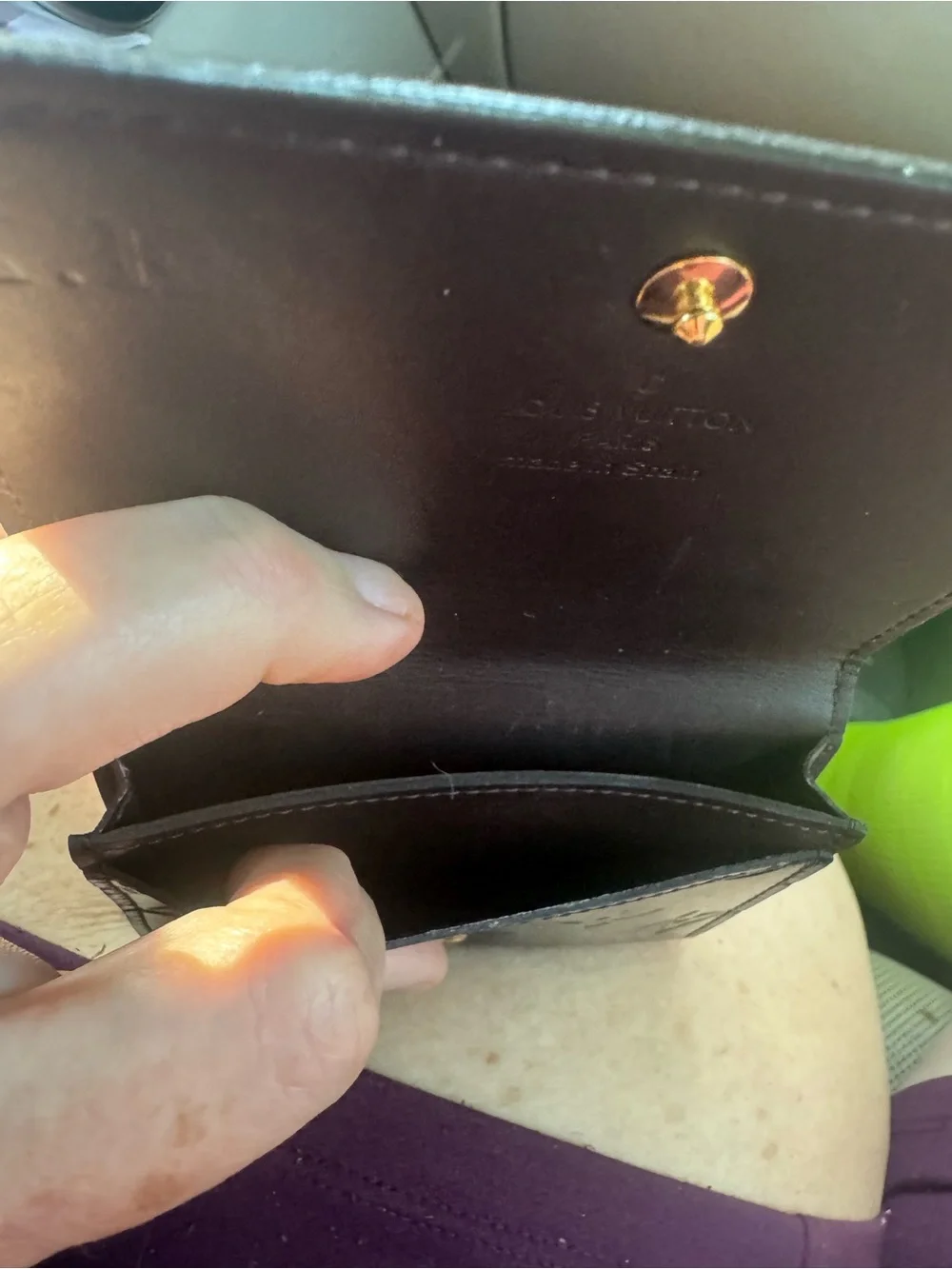 Louis Vuitton compact louis